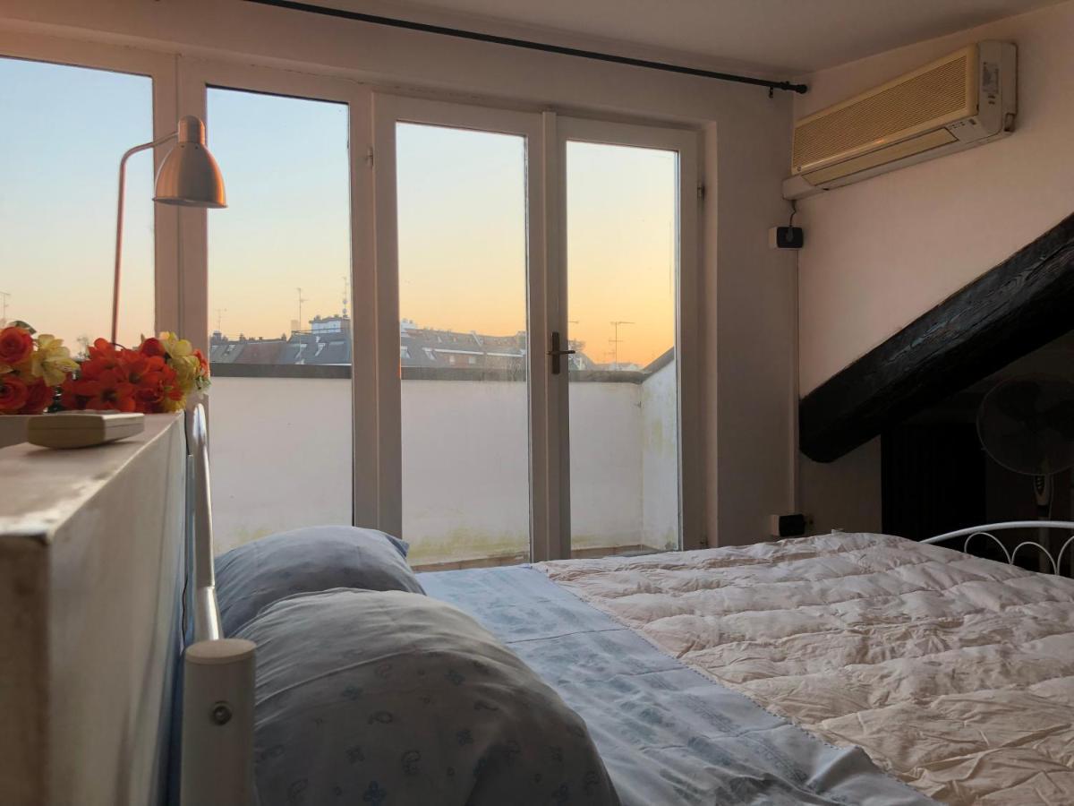 Charming 1-Bed Apartment In Milano Eksteriør billede