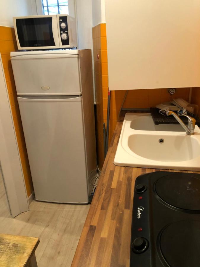 Charming 1-Bed Apartment In Milano Eksteriør billede